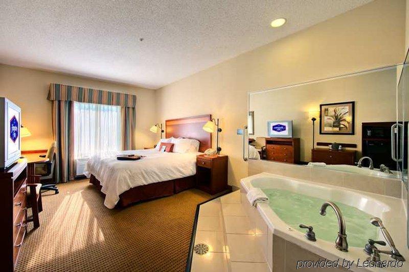 Hampton Inn Ентерпрайз Номер фото